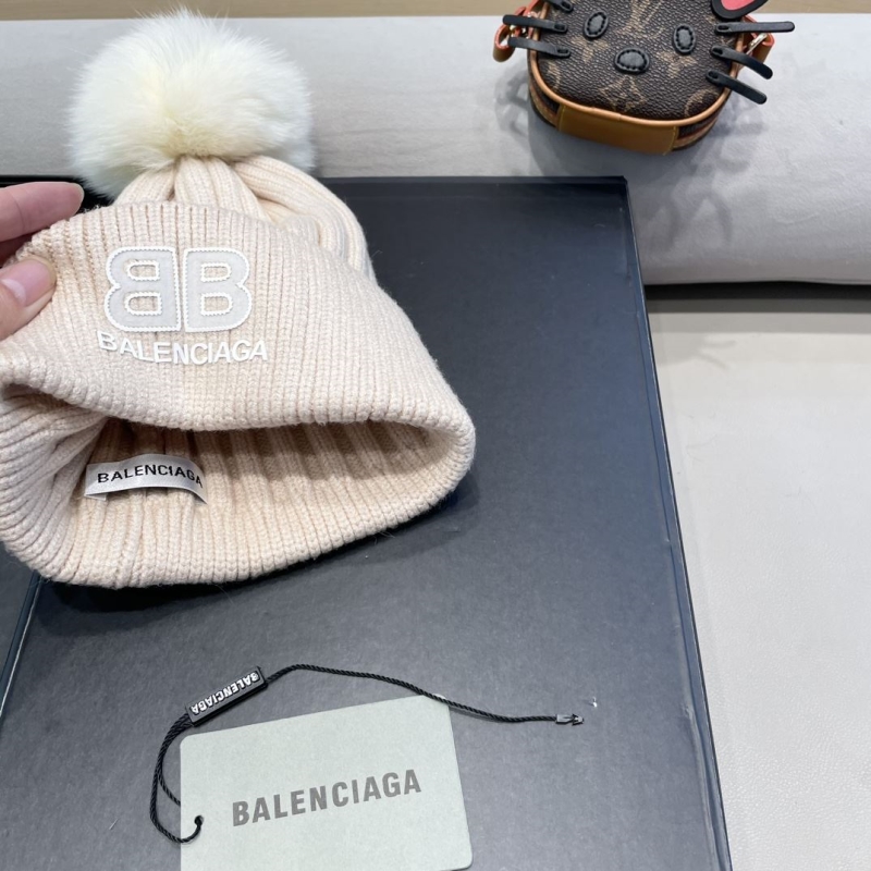 BALENCIAGA